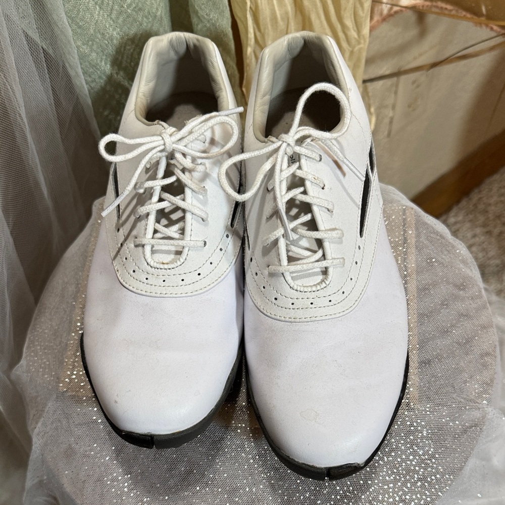 FootJoy White and Black Athletic Shoes (size 7)